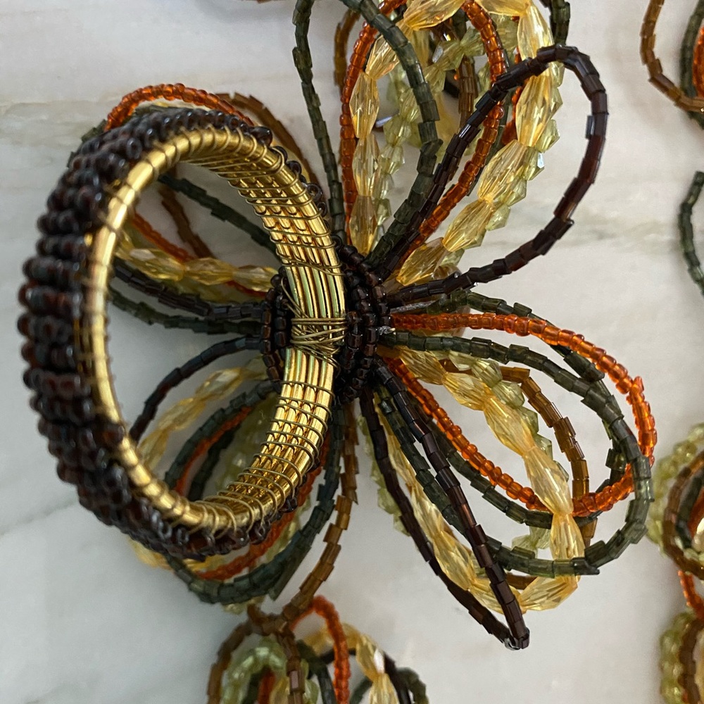 Pier 1 Napkin Rings set of 6 - Picture 3 of 3